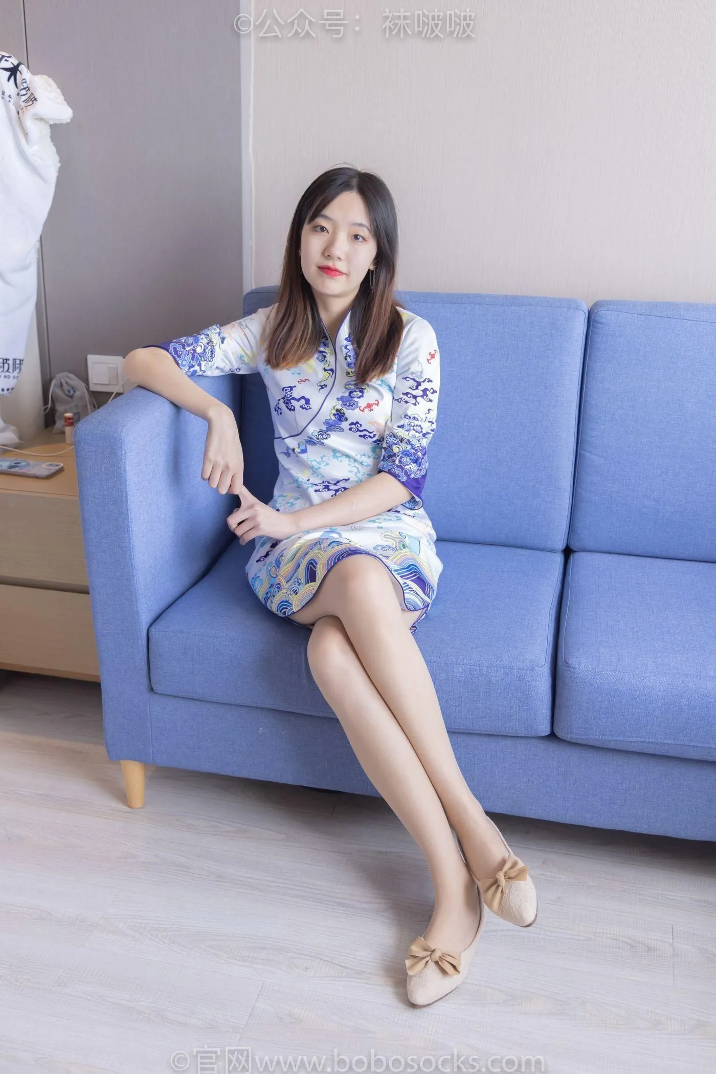 [BoBoSocks袜啵啵]NO.082 小甜豆-旗袍、皮底鞋、高跟鞋、肉丝 [140P]插图3